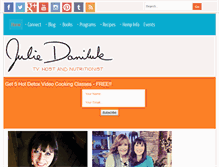 Tablet Screenshot of juliedaniluk.com